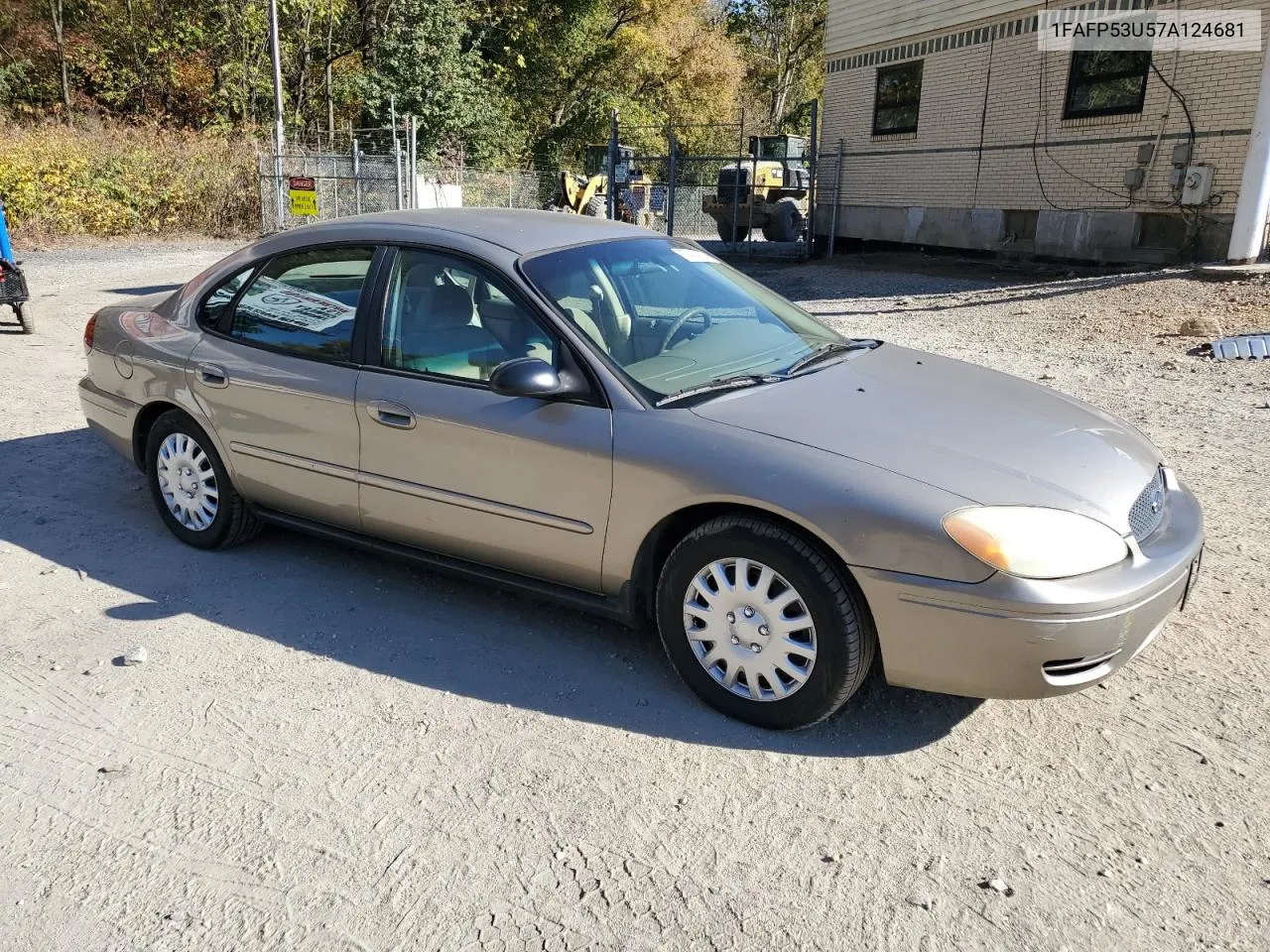 2007 Ford Taurus Se VIN: 1FAFP53U57A124681 Lot: 77414924