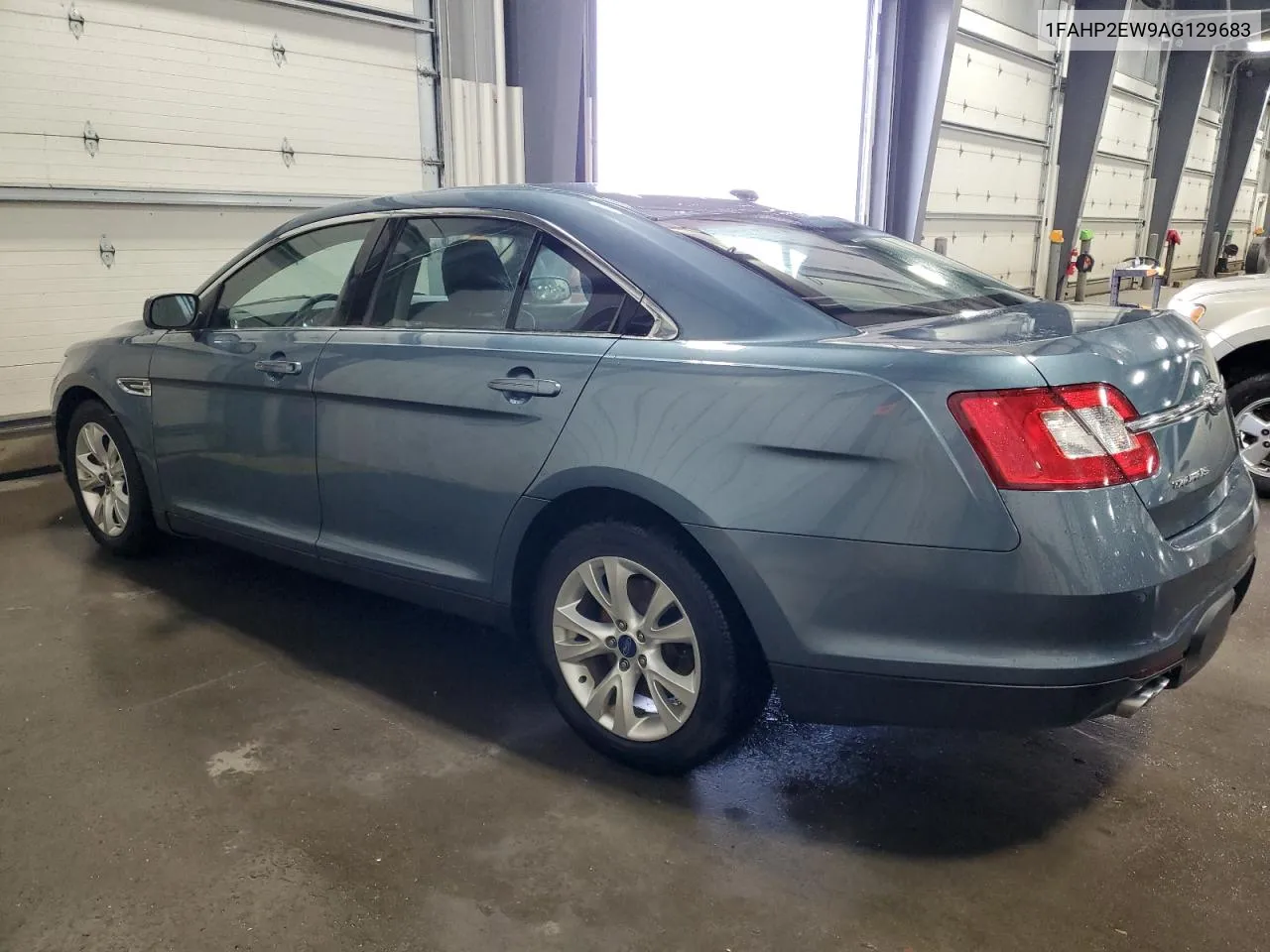 2010 Ford Taurus Sel VIN: 1FAHP2EW9AG129683 Lot: 59448094