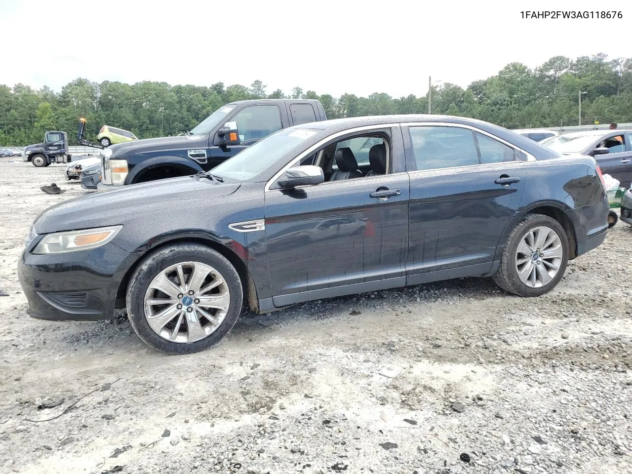 2010 Ford Taurus Limited VIN: 1FAHP2FW3AG118676 Lot: 64737094