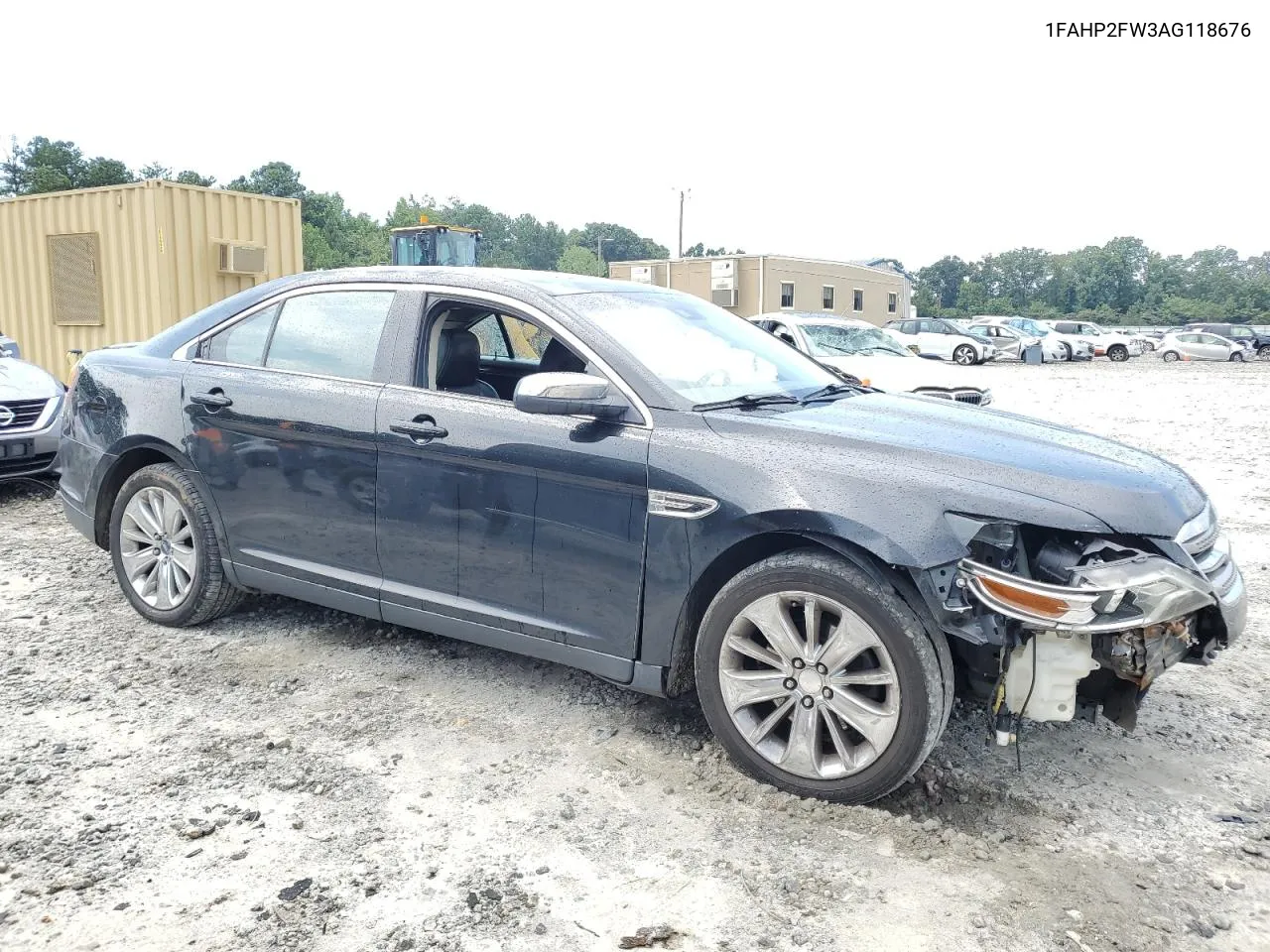 2010 Ford Taurus Limited VIN: 1FAHP2FW3AG118676 Lot: 64737094