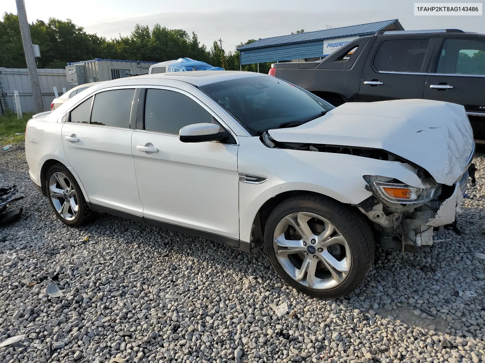 1FAHP2KT8AG143486 2010 Ford Taurus Sho