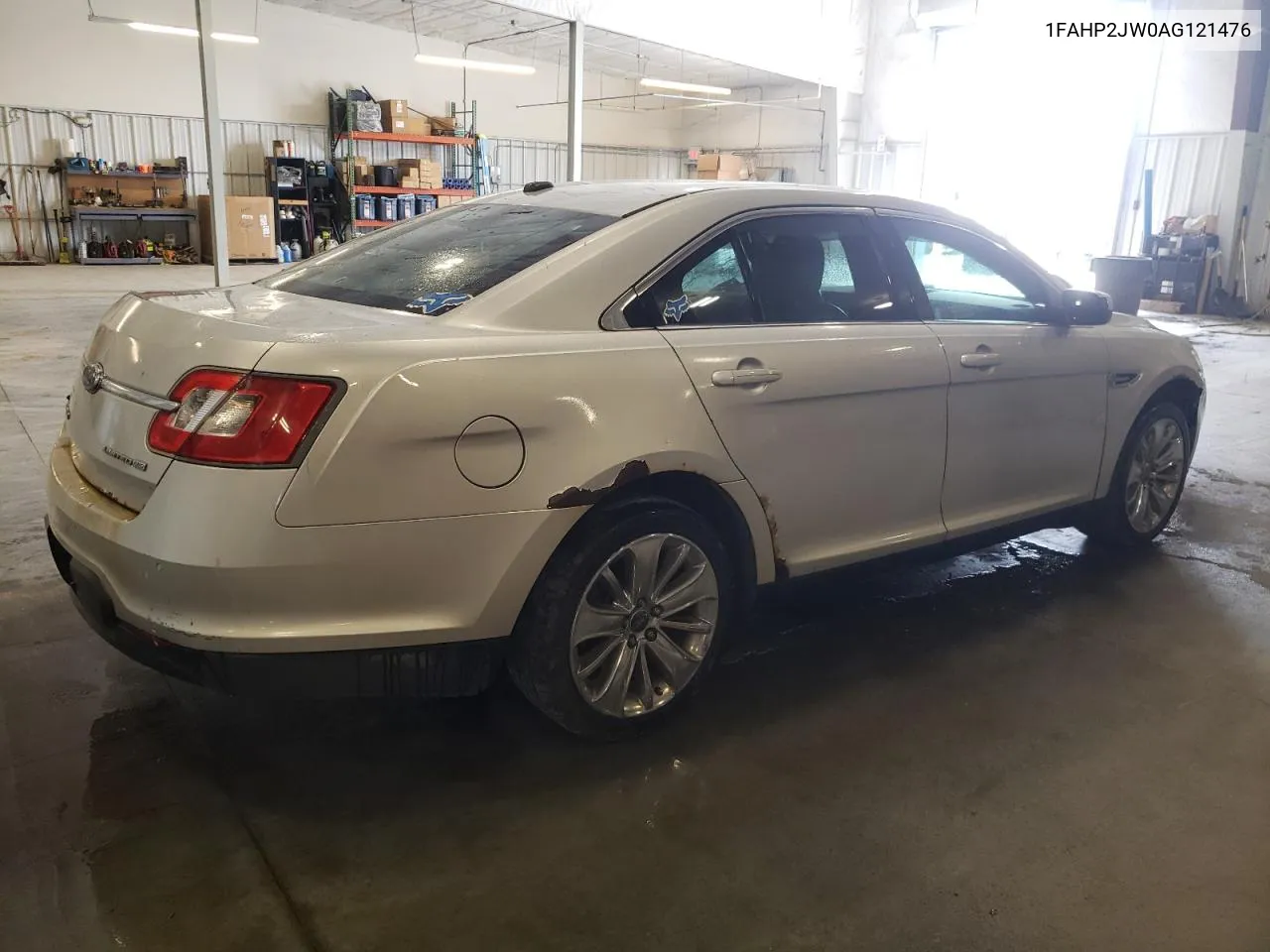 2010 Ford Taurus Limited VIN: 1FAHP2JW0AG121476 Lot: 68171524