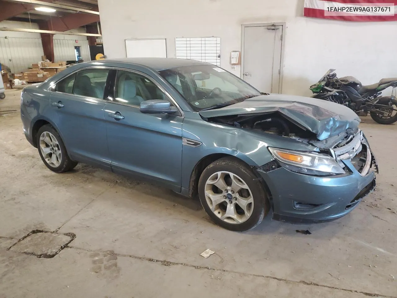 2010 Ford Taurus Sel VIN: 1FAHP2EW9AG137671 Lot: 74302854