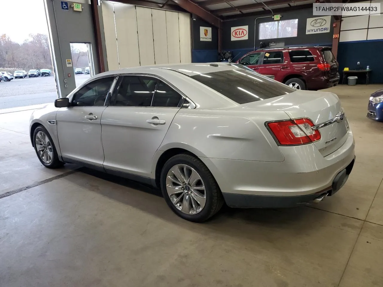 2010 Ford Taurus Limited VIN: 1FAHP2FW8AG144433 Lot: 78454104