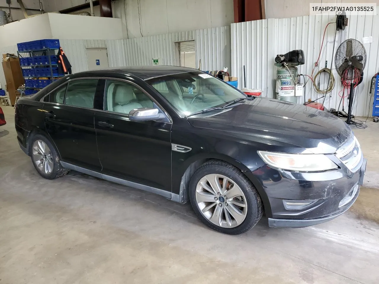 2010 Ford Taurus Limited VIN: 1FAHP2FW1AG135525 Lot: 79031984