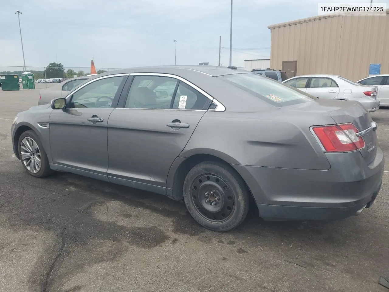 2011 Ford Taurus Limited VIN: 1FAHP2FW6BG174225 Lot: 62124884