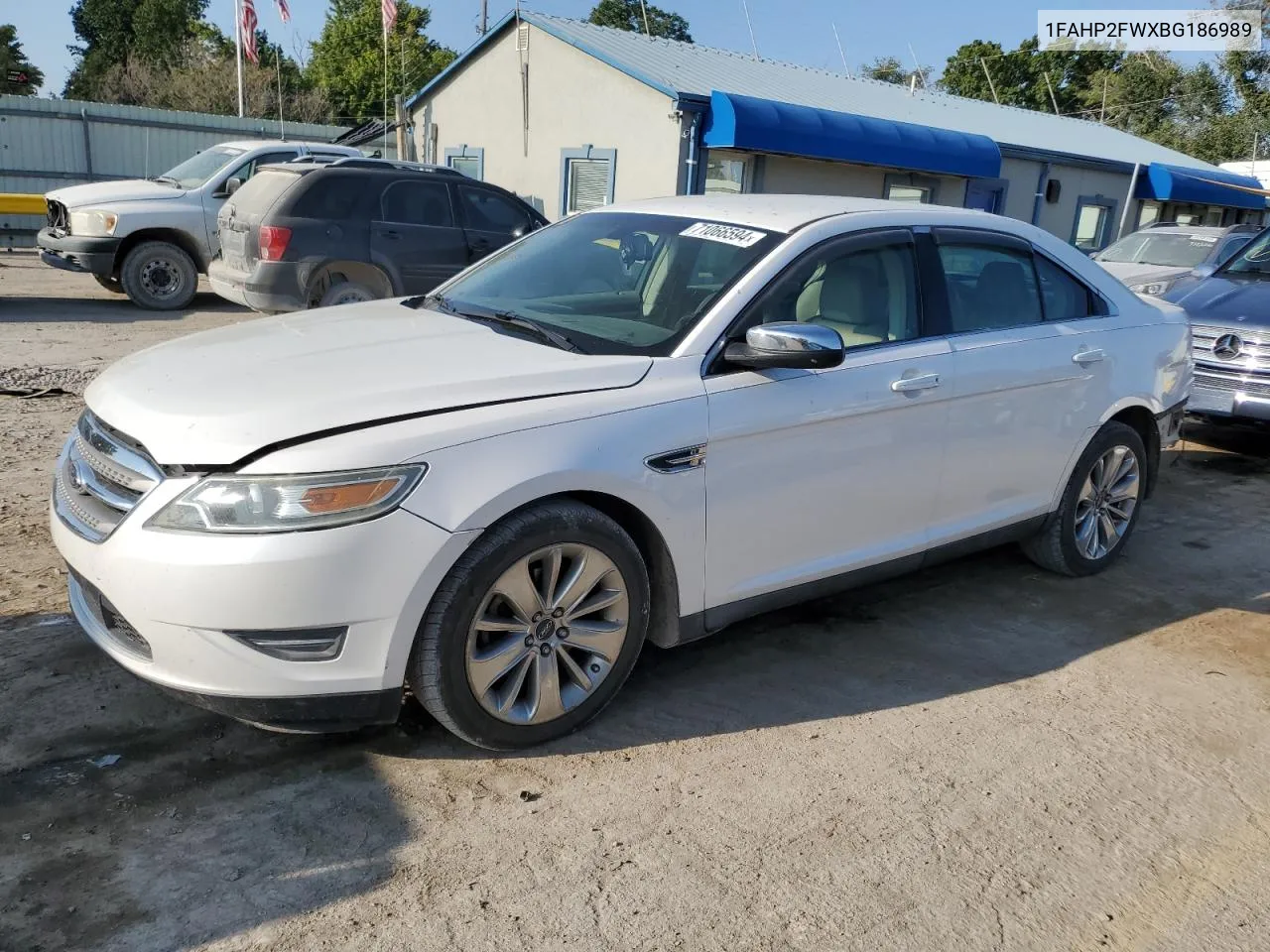 2011 Ford Taurus Limited VIN: 1FAHP2FWXBG186989 Lot: 71066594