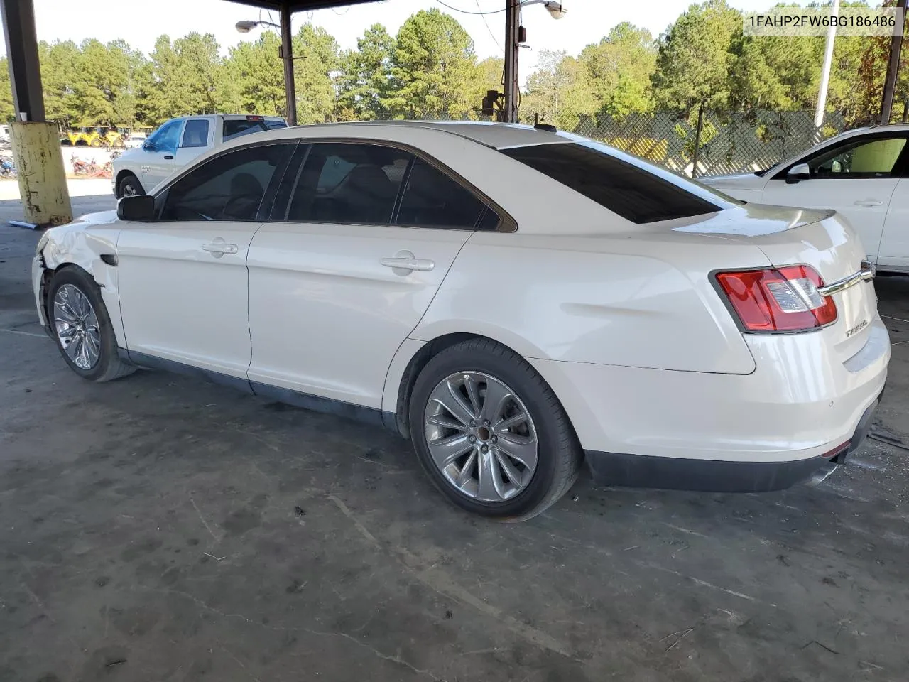 2011 Ford Taurus Limited VIN: 1FAHP2FW6BG186486 Lot: 75959184