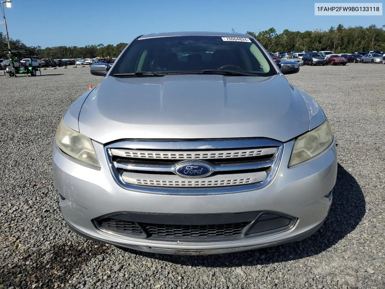 2011 Ford Taurus Limited VIN: 1FAHP2FW9BG133118 Lot: 76064824