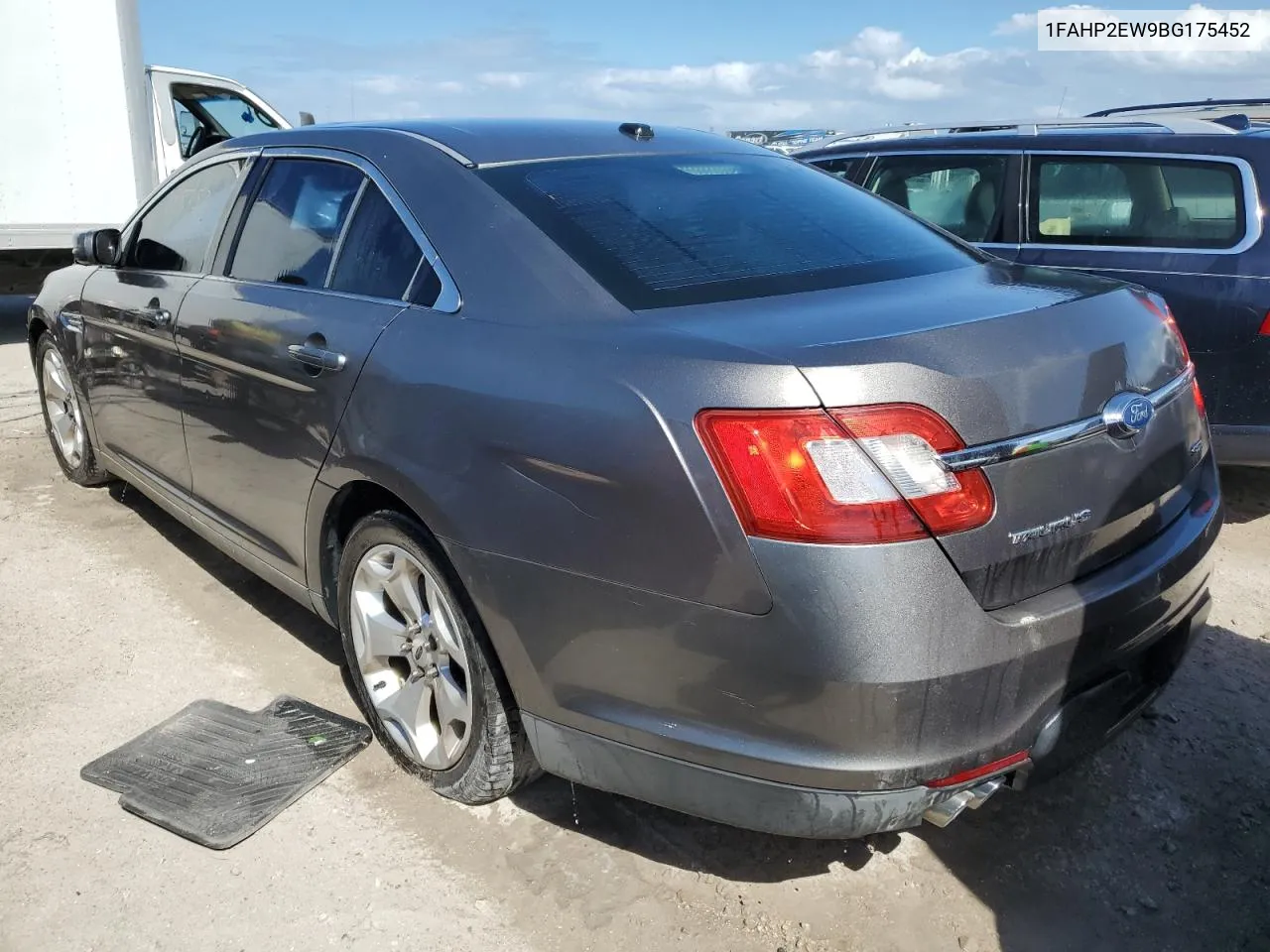 2011 Ford Taurus Sel VIN: 1FAHP2EW9BG175452 Lot: 76740904