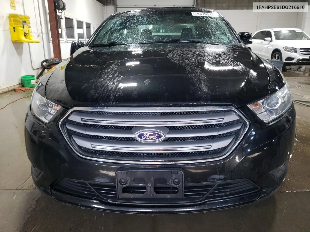 2013 Ford Taurus Sel VIN: 1FAHP2E81DG216810 Lot: 70379214