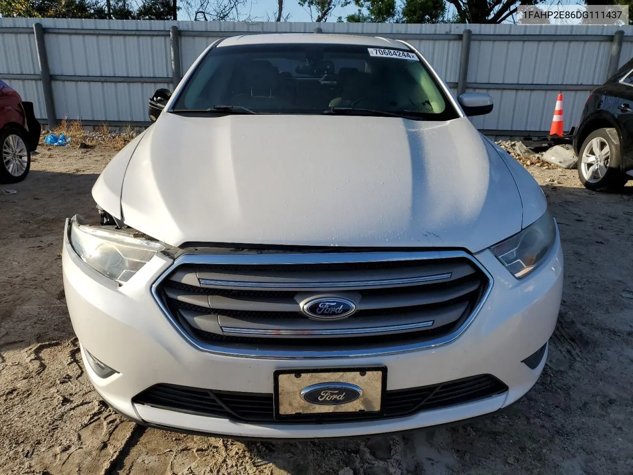 1FAHP2E86DG111437 2013 Ford Taurus Sel