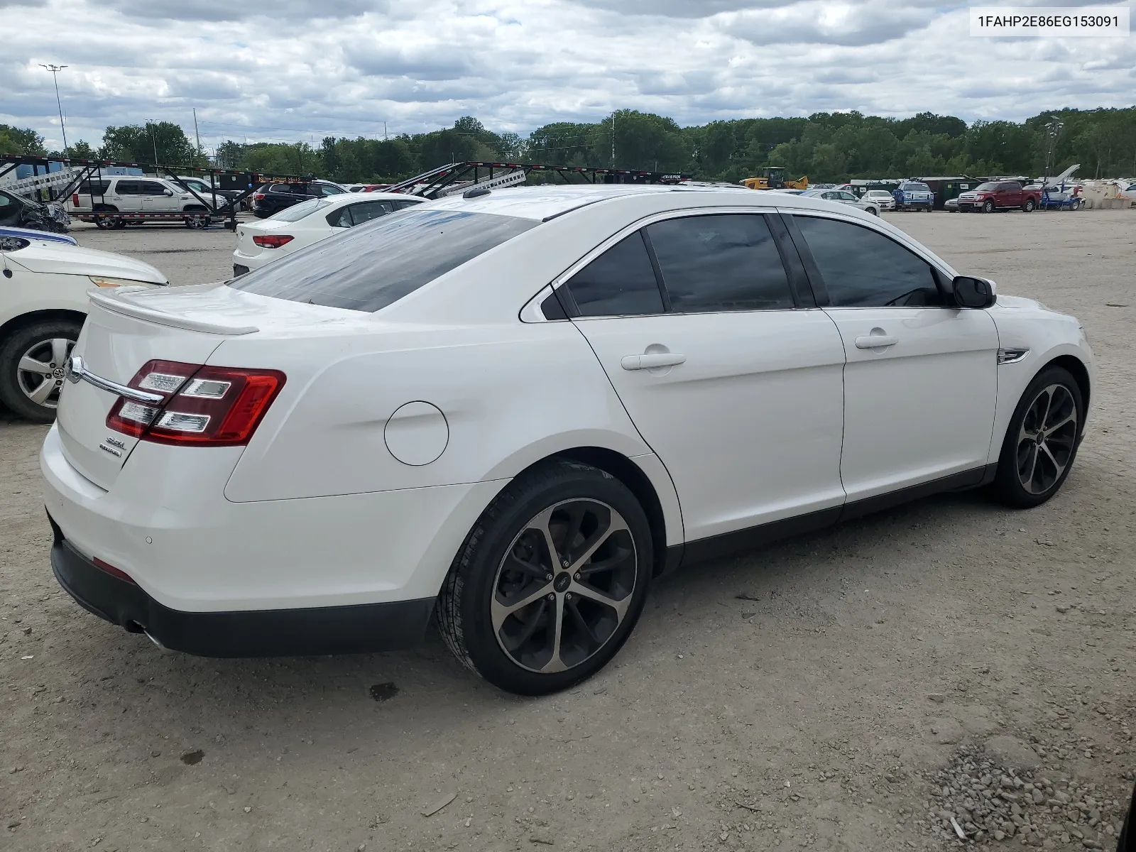 2014 Ford Taurus Sel VIN: 1FAHP2E86EG153091 Lot: 57379464