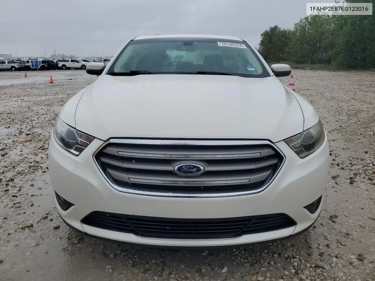 1FAHP2E87EG123016 2014 Ford Taurus Sel