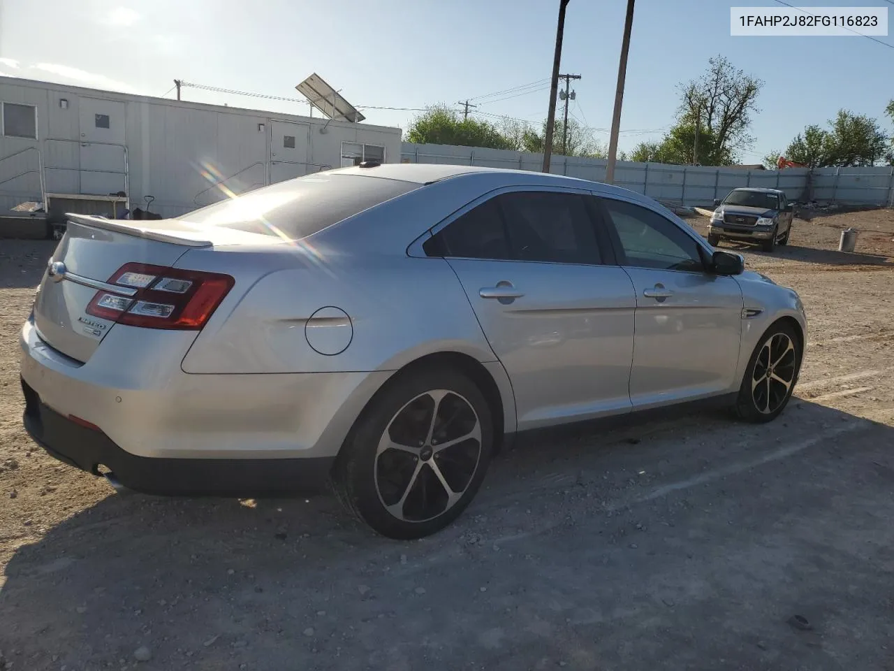 1FAHP2J82FG116823 2015 Ford Taurus Limited