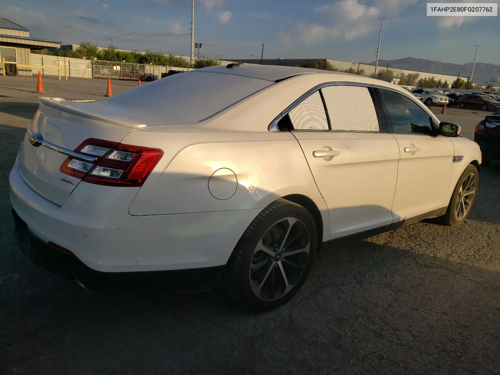 2015 Ford Taurus Sel VIN: 1FAHP2E80FG207762 Lot: 63827524