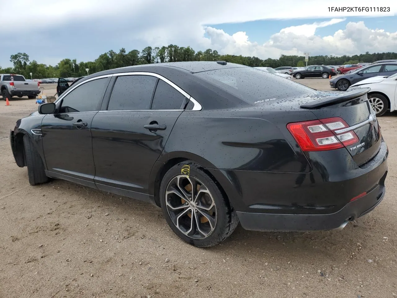 2015 Ford Taurus Sho VIN: 1FAHP2KT6FG111823 Lot: 68858424