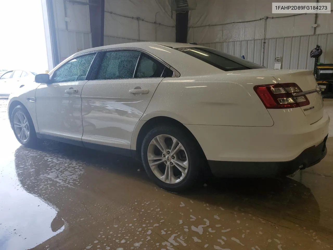 1FAHP2D89FG184273 2015 Ford Taurus Se