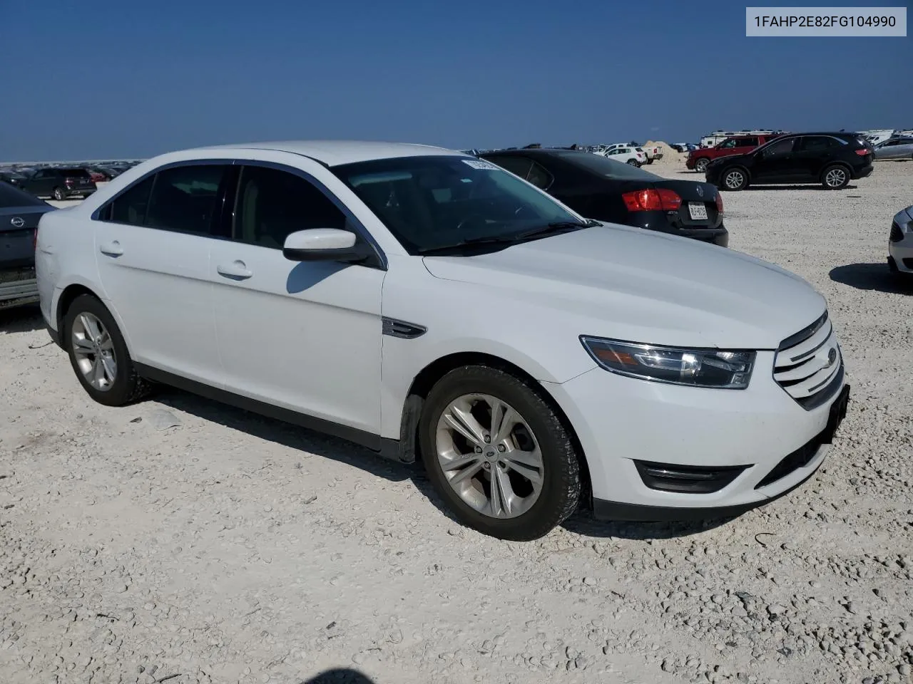 2015 Ford Taurus Sel VIN: 1FAHP2E82FG104990 Lot: 70254924