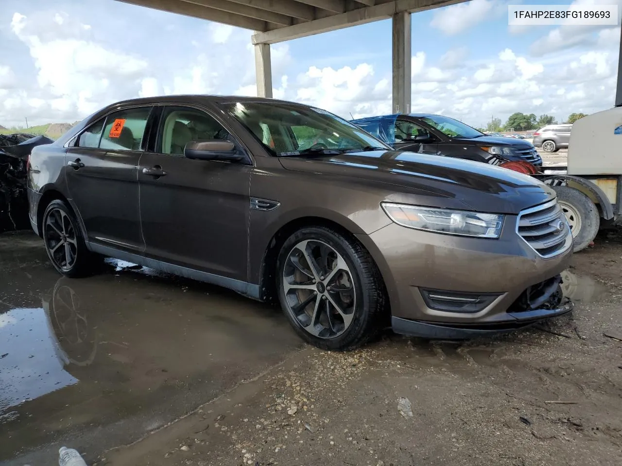 1FAHP2E83FG189693 2015 Ford Taurus Sel