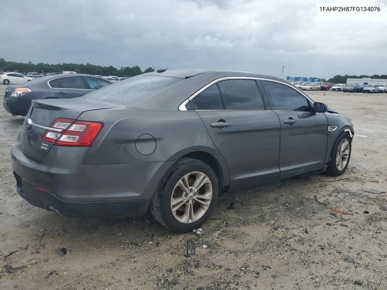 2015 Ford Taurus Sel VIN: 1FAHP2H87FG134076 Lot: 70881094