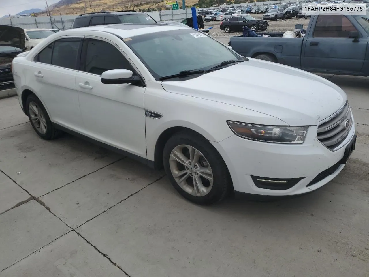 2015 Ford Taurus Sel VIN: 1FAHP2H84FG186796 Lot: 71421514