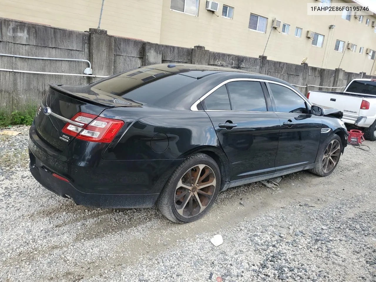 2015 Ford Taurus Sel VIN: 1FAHP2E86FG195746 Lot: 71634174