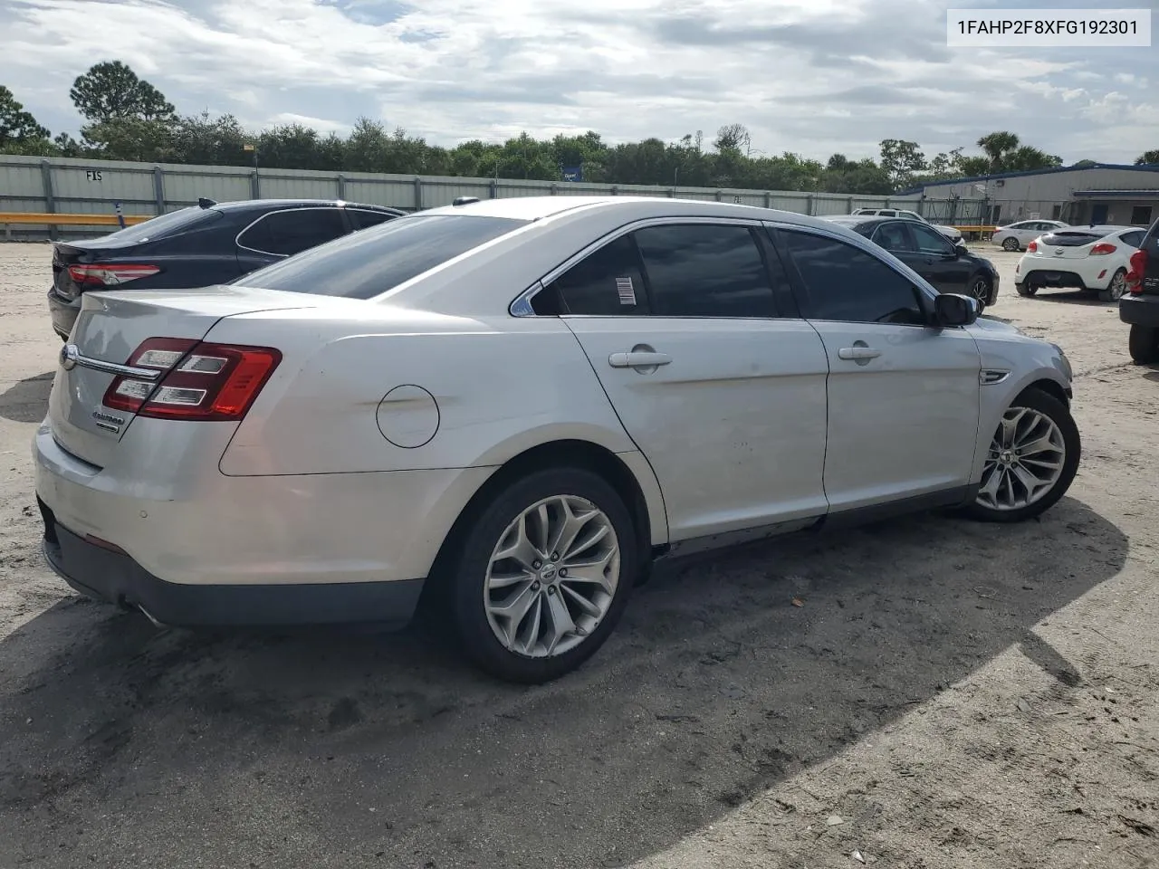 2015 Ford Taurus Limited VIN: 1FAHP2F8XFG192301 Lot: 72948344