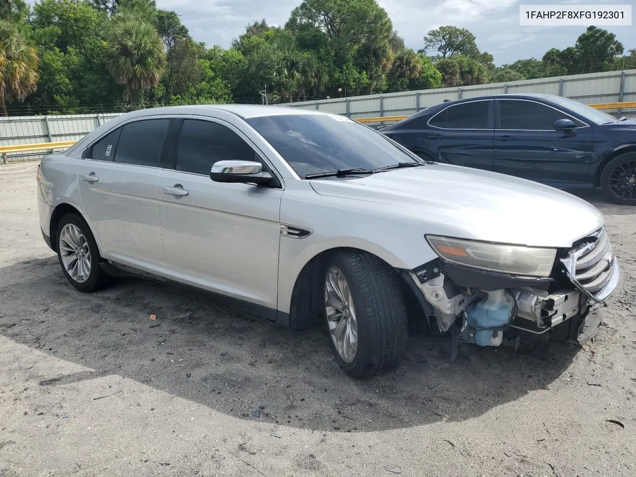 2015 Ford Taurus Limited VIN: 1FAHP2F8XFG192301 Lot: 72948344