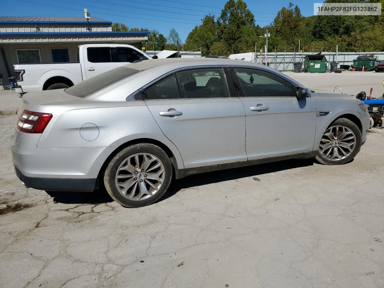 2015 Ford Taurus Limited VIN: 1FAHP2F82FG123862 Lot: 75542664