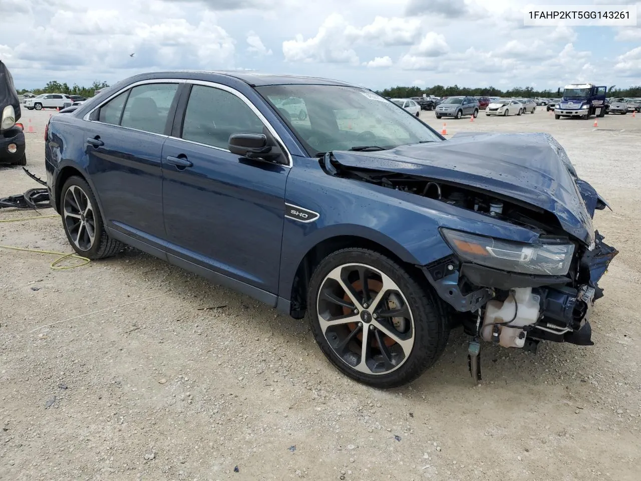 2016 Ford Taurus Sho VIN: 1FAHP2KT5GG143261 Lot: 54559293