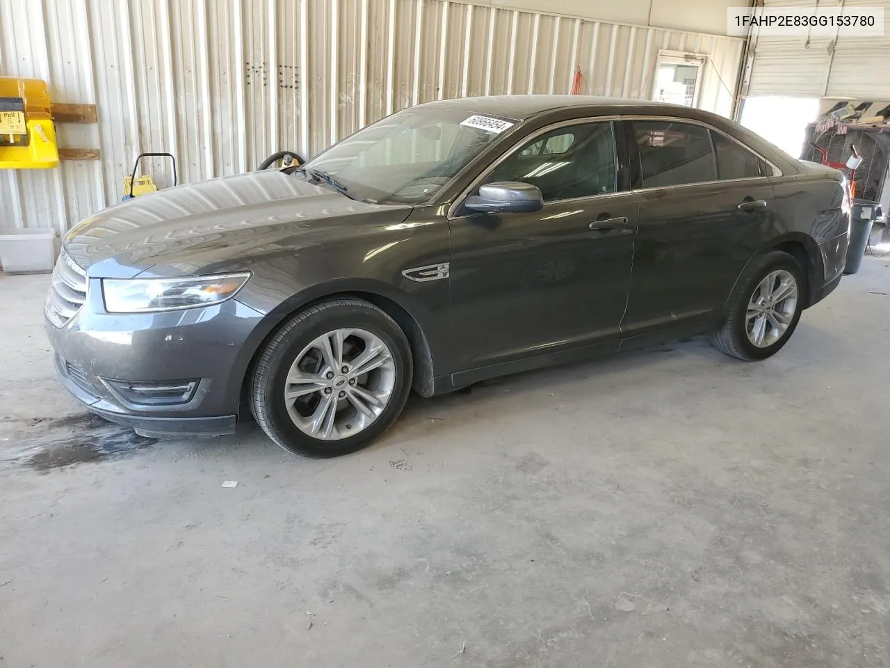 1FAHP2E83GG153780 2016 Ford Taurus Sel