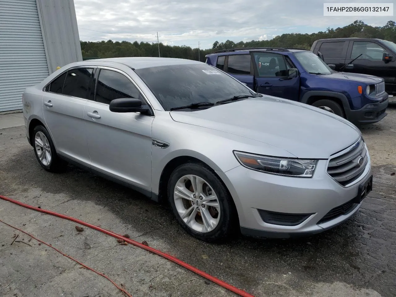 1FAHP2D86GG132147 2016 Ford Taurus Se