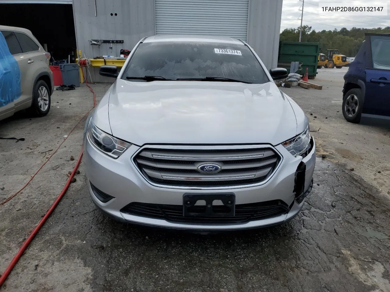 1FAHP2D86GG132147 2016 Ford Taurus Se