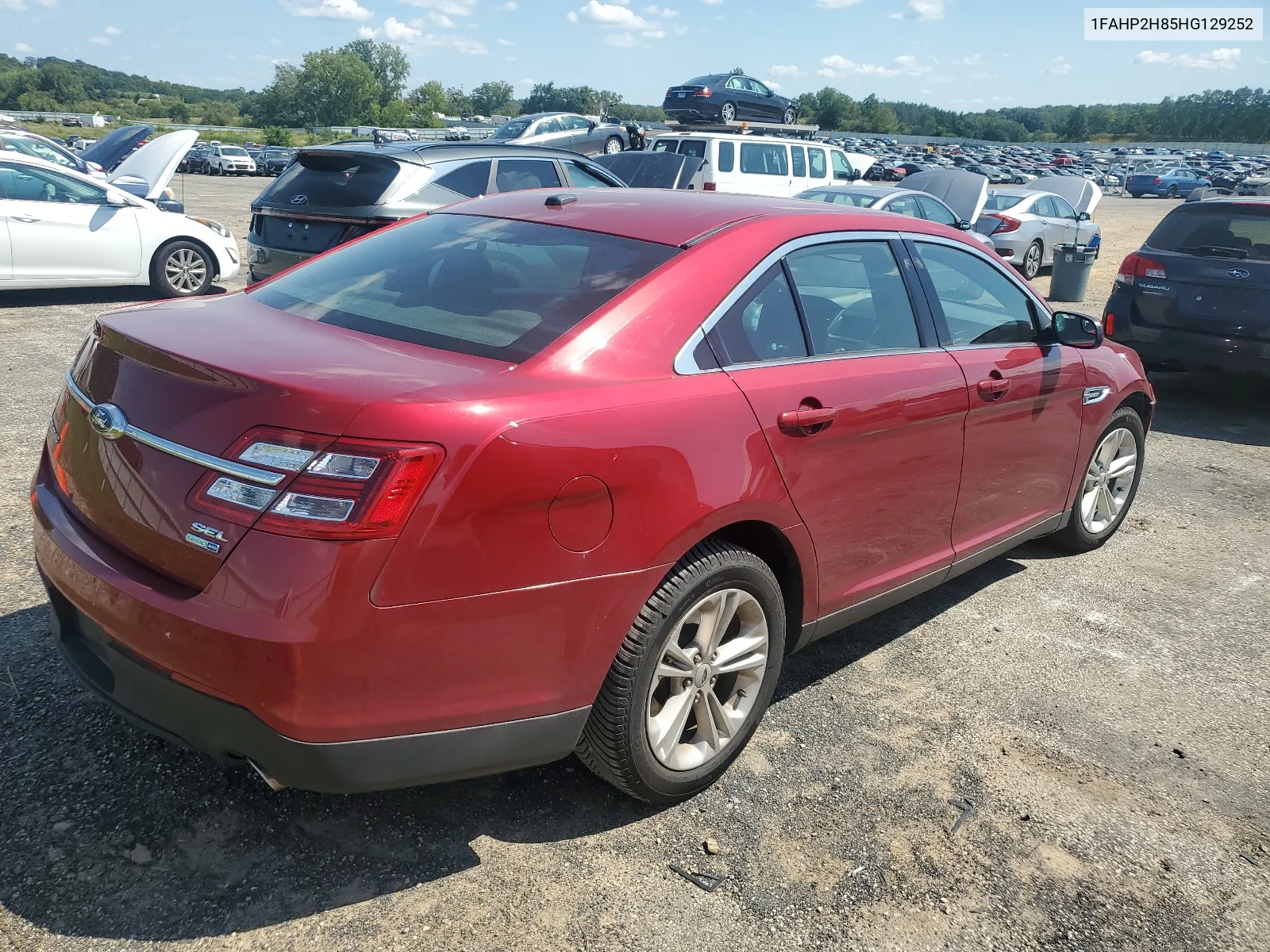 2017 Ford Taurus Sel VIN: 1FAHP2H85HG129252 Lot: 66786944