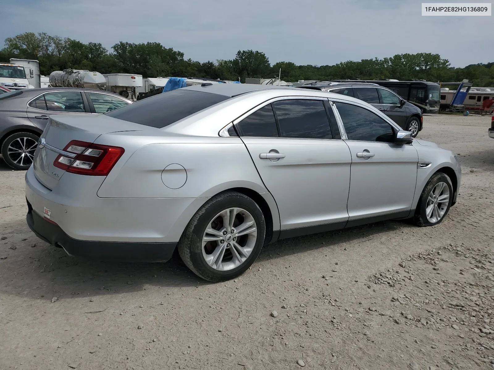 1FAHP2E82HG136809 2017 Ford Taurus Sel