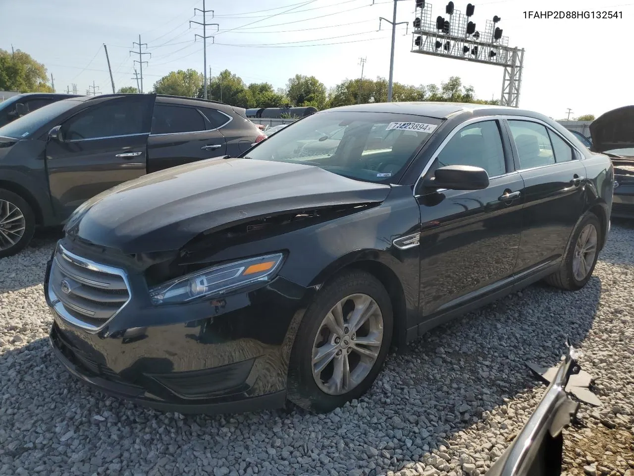 2017 Ford Taurus Se VIN: 1FAHP2D88HG132541 Lot: 71223894