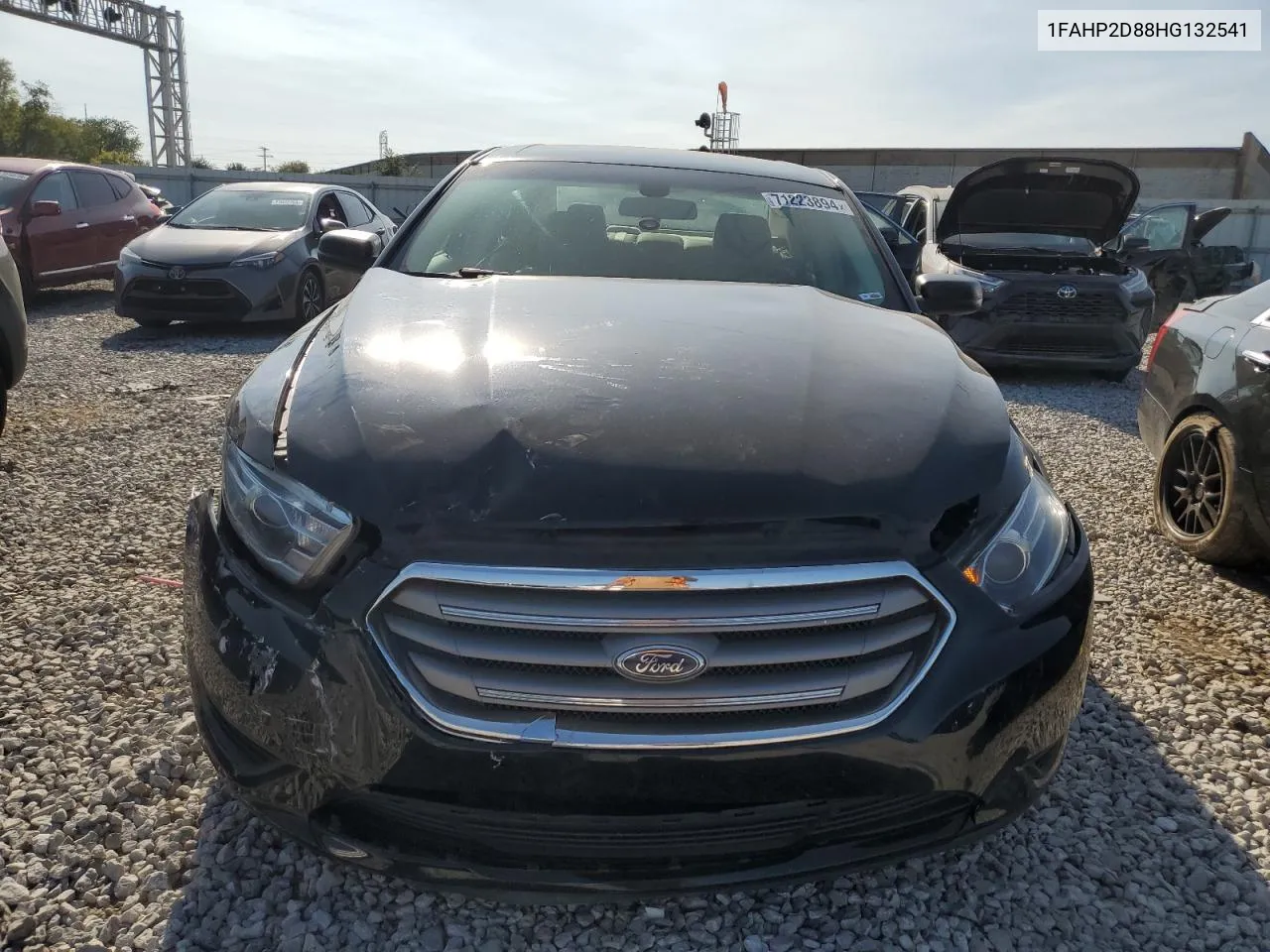 2017 Ford Taurus Se VIN: 1FAHP2D88HG132541 Lot: 71223894