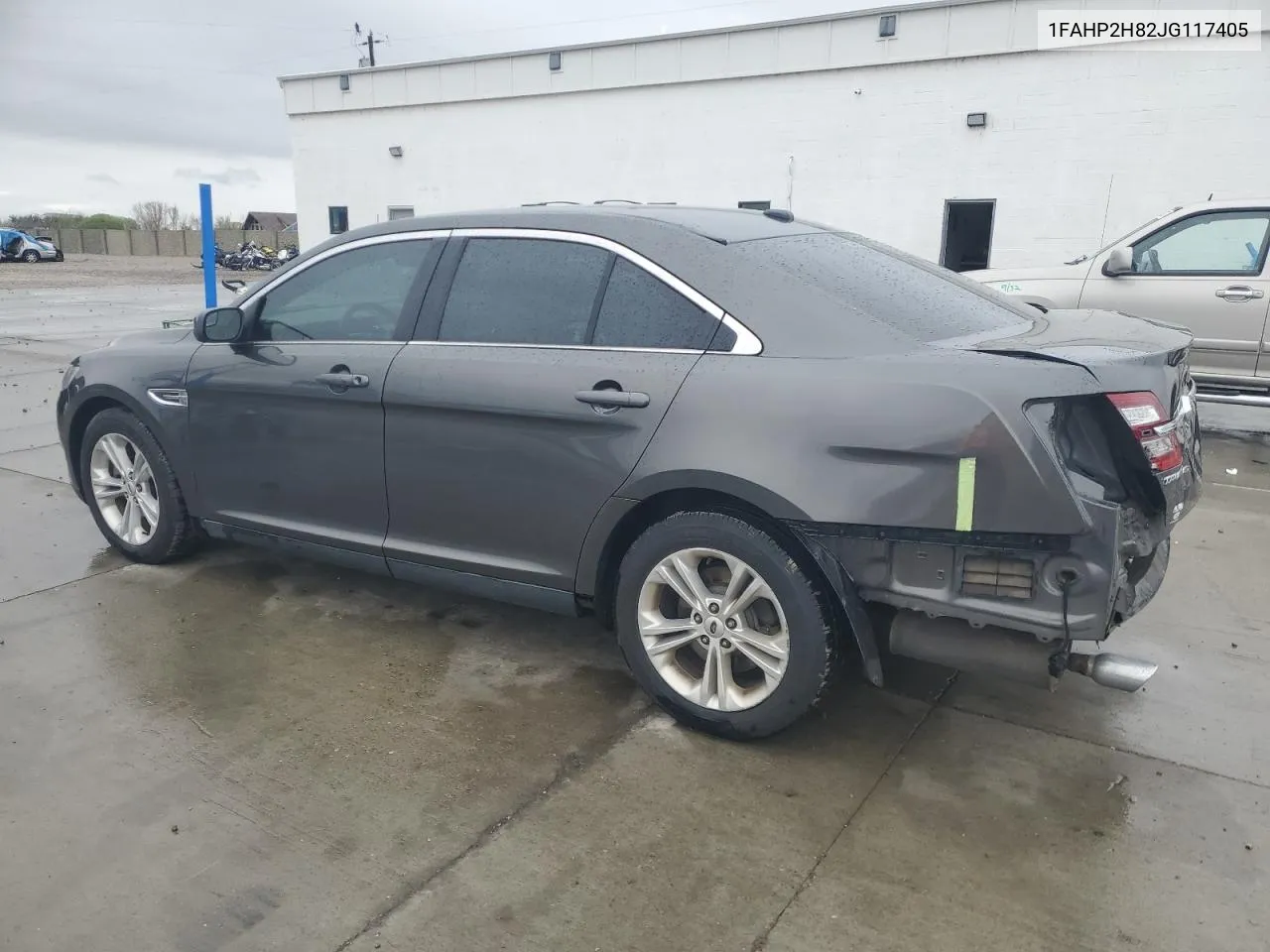 1FAHP2H82JG117405 2018 Ford Taurus Sel