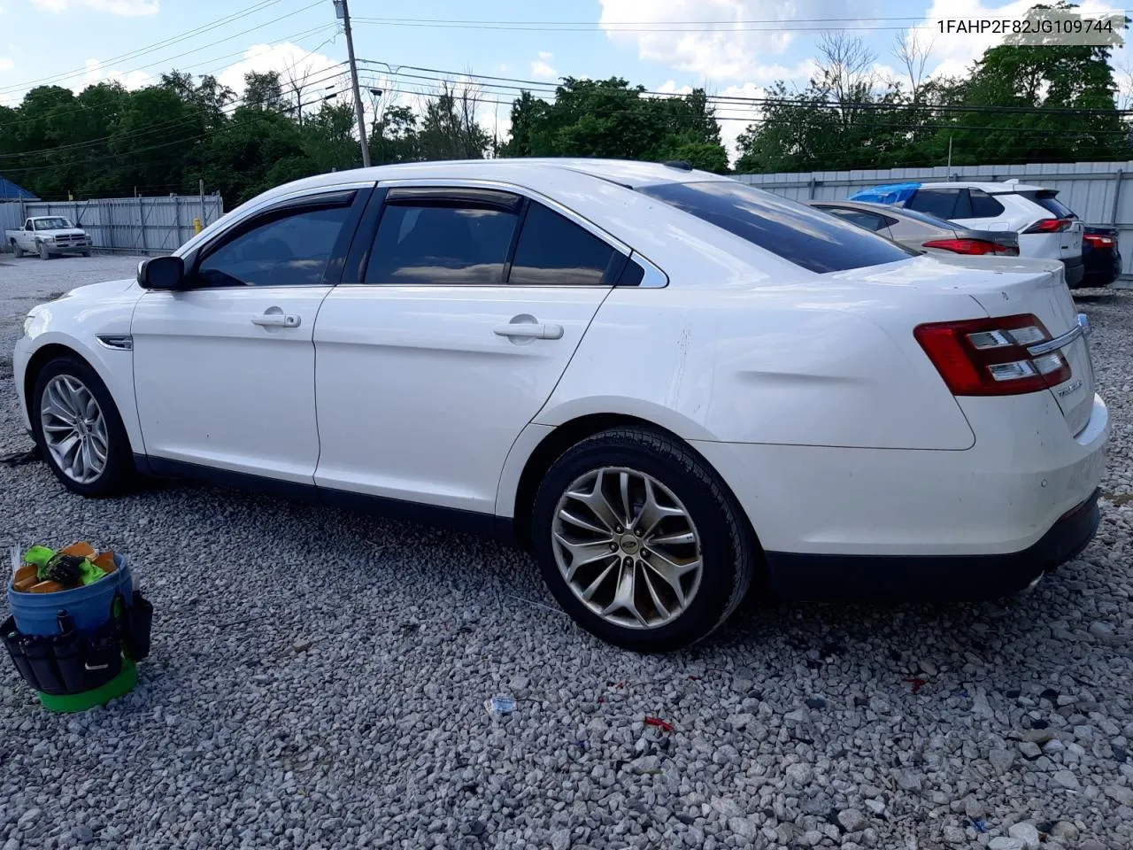 1FAHP2F82JG109744 2018 Ford Taurus Limited