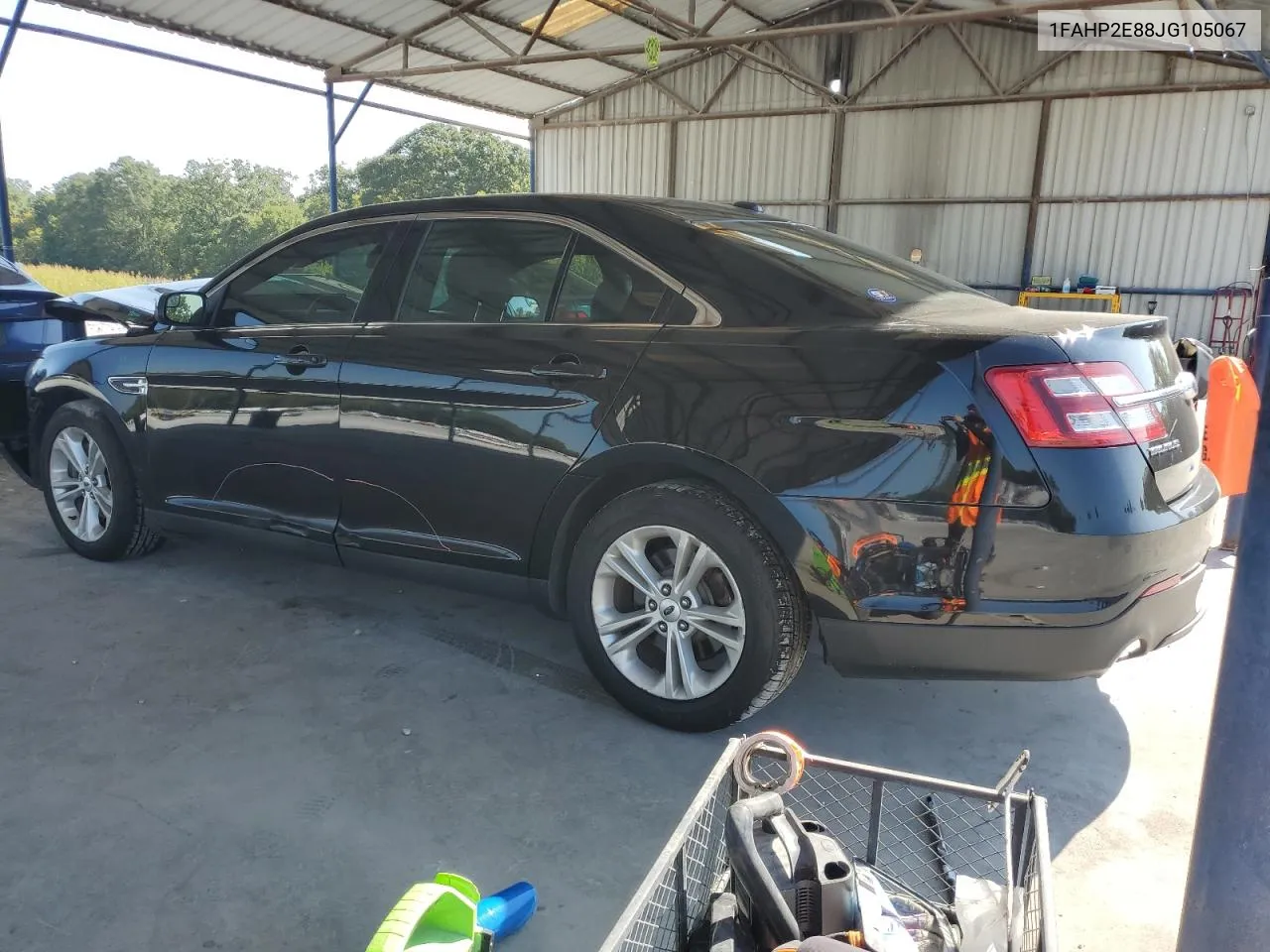 1FAHP2E88JG105067 2018 Ford Taurus Sel