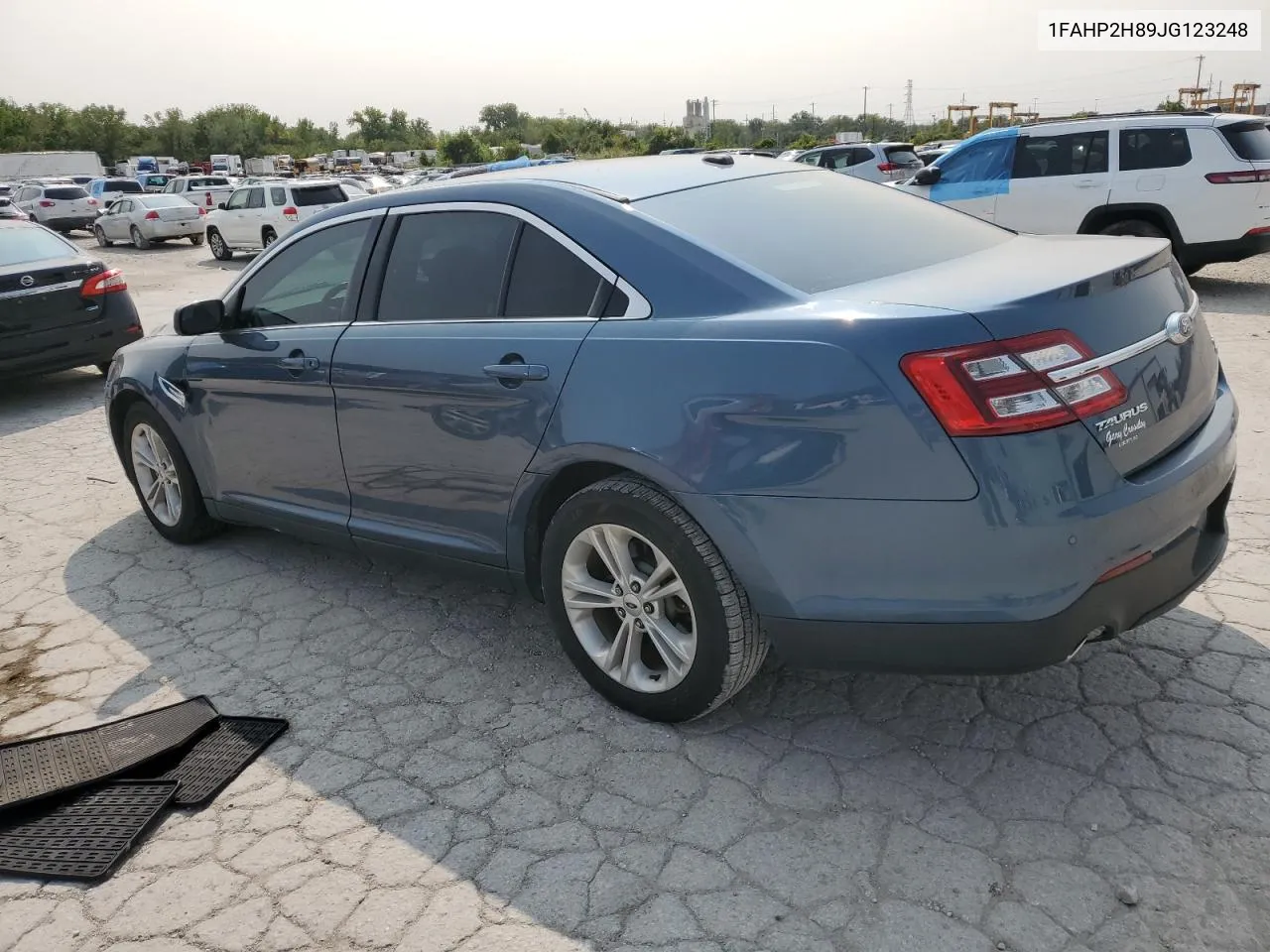 1FAHP2H89JG123248 2018 Ford Taurus Sel