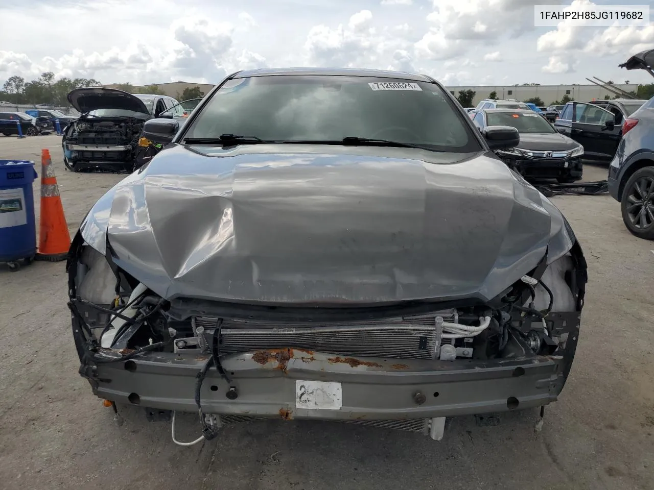 1FAHP2H85JG119682 2018 Ford Taurus Sel