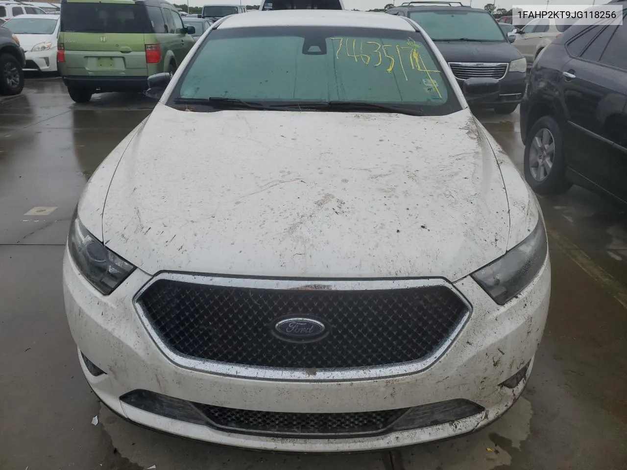 1FAHP2KT9JG118256 2018 Ford Taurus Sho