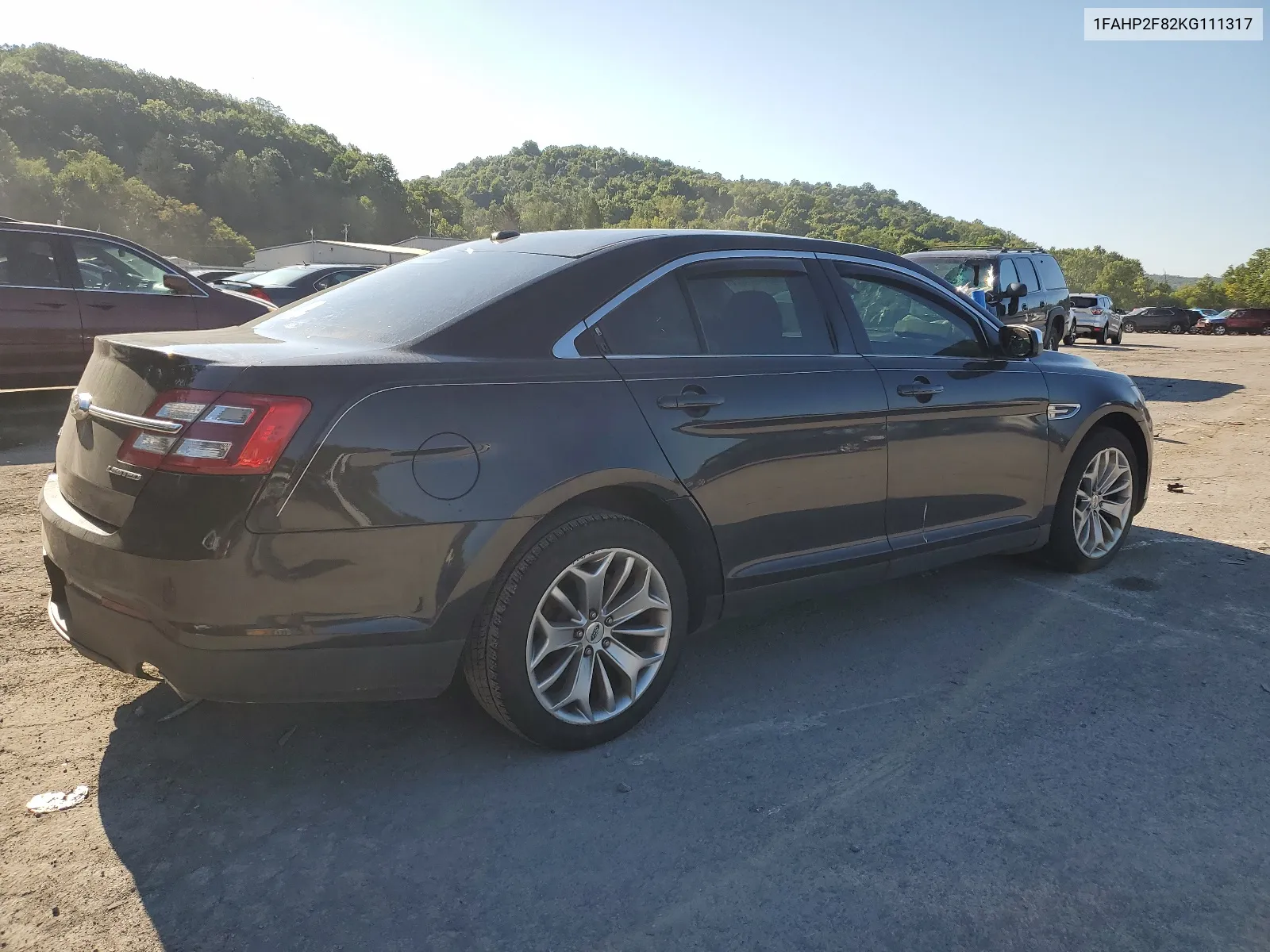 2019 Ford Taurus Limited VIN: 1FAHP2F82KG111317 Lot: 66970414