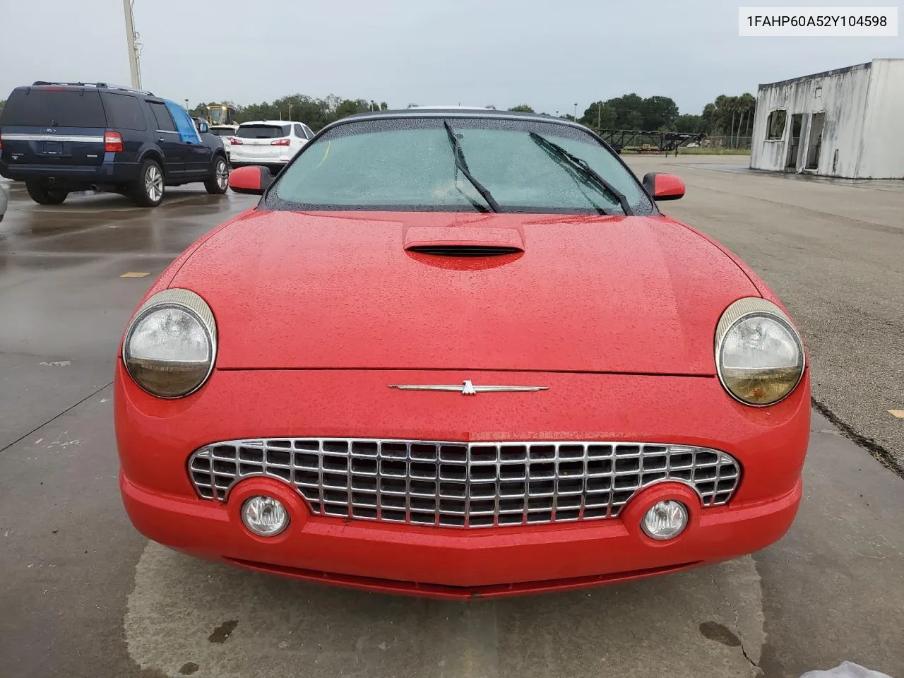 2002 Ford Thunderbird VIN: 1FAHP60A52Y104598 Lot: 74252034