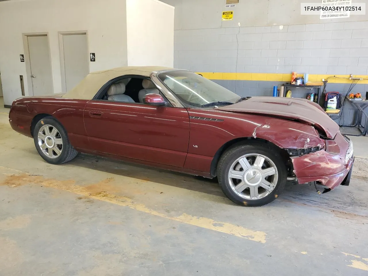 2004 Ford Thunderbird VIN: 1FAHP60A34Y102514 Lot: 75243974