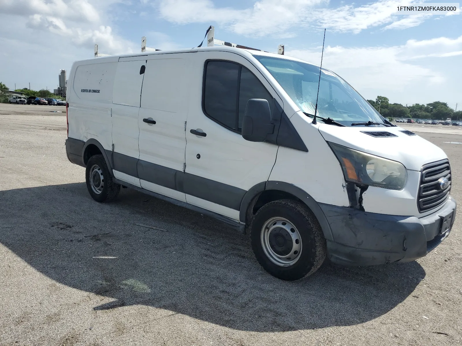 1FTNR1ZM0FKA83000 2015 Ford Transit T-250