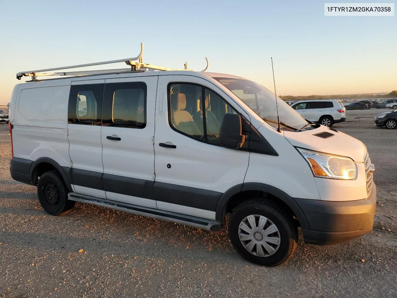 2016 Ford Transit T-250 VIN: 1FTYR1ZM2GKA70358 Lot: 81068144