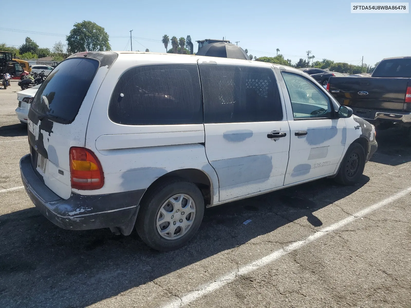 1998 Ford Windstar VIN: 2FTDA54U8WBA86478 Lot: 67604484